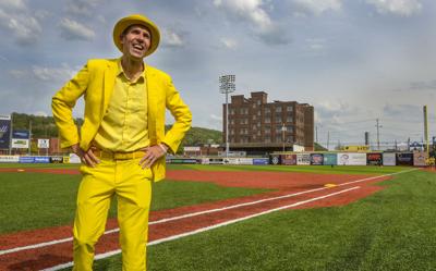 Sunday Spotlight: Jesse Cole - Owner of the World-Famous Savannah Bananas and Featured Simulcast Speaker at the Live2Lead Middle Georgia Leadership Summit