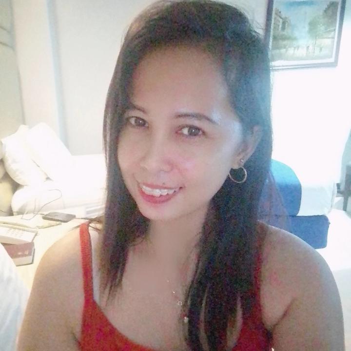 Jhulz Lim
