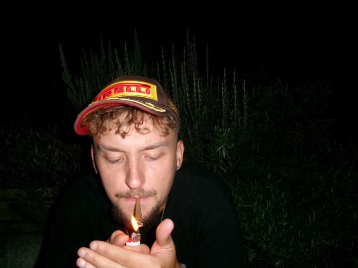 Rl B