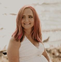 Natalie Barnhard-Castrogiovanni