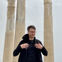 Aleksander Bella