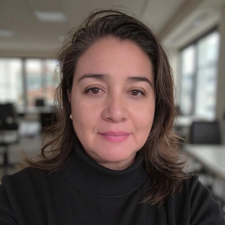 Blanca Flores