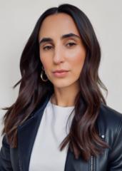 Amelia Flores
