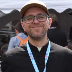 Fr Wojciech Koladynski