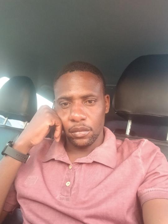 Tshilidzi Manenzhe