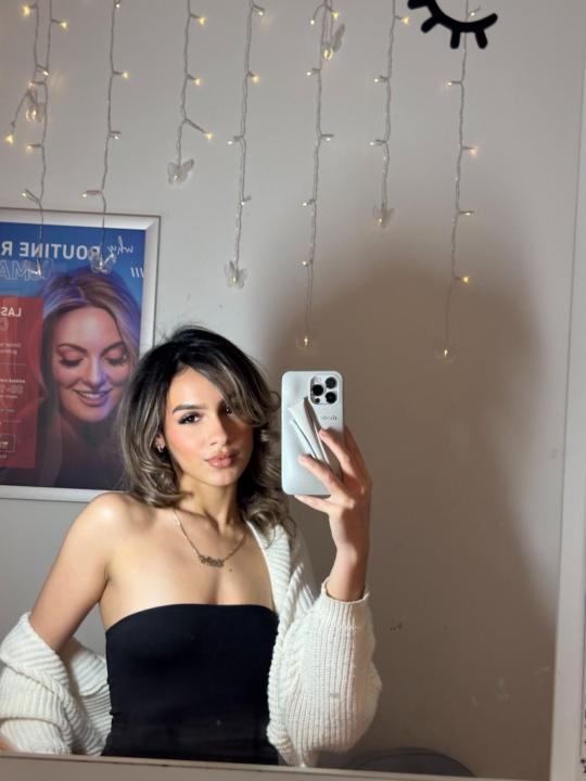 Yasmine Lopez