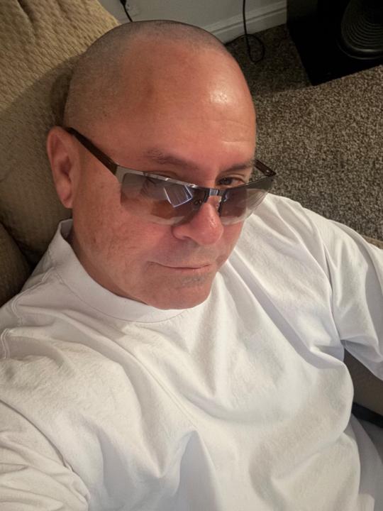 Lester Salazar