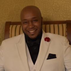 Dominici Lewis