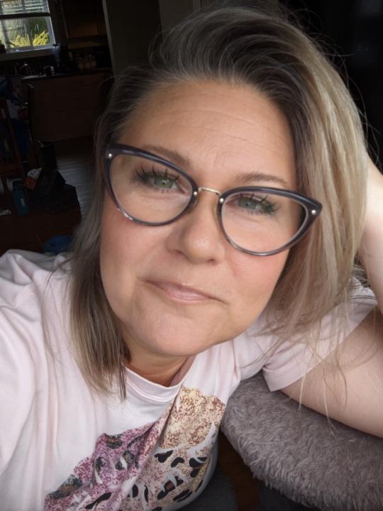 Tricia Hampson