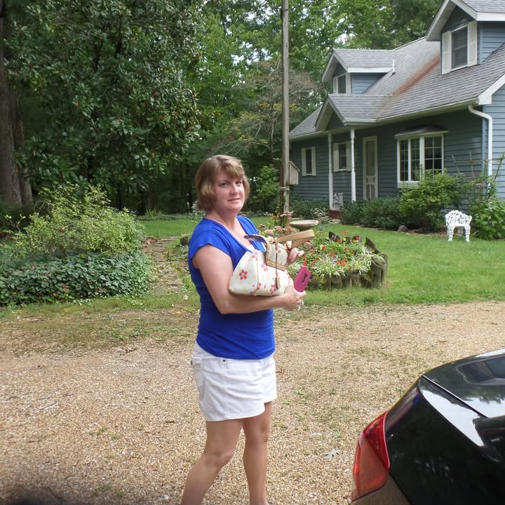 Cynthia Wright