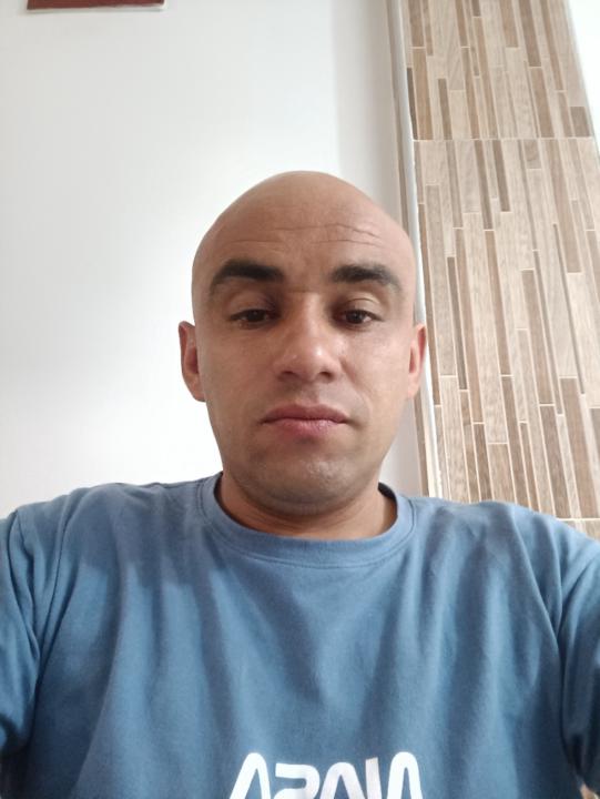 Oscar Vélez