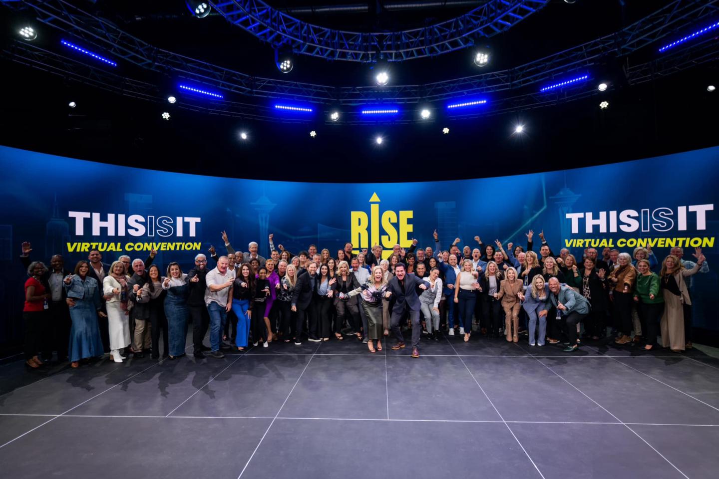 THIS IS IT TEAM/PL