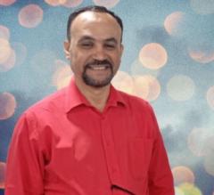 مصطفي احمد