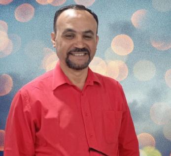 مصطفي احمد