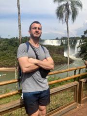 Leandro Leo