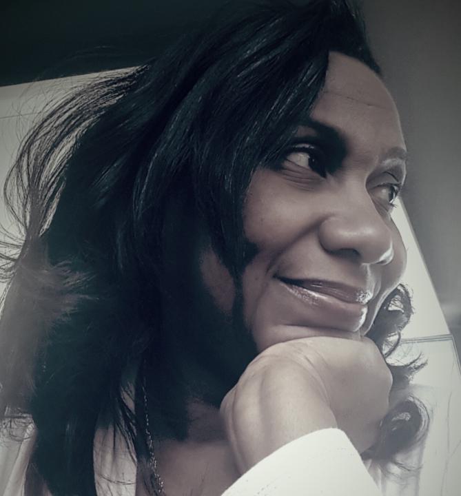 Karen Chinaleong-Brooks