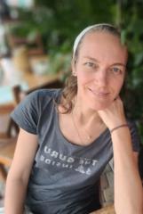 Susanne Kintia Nua Chime Weiss