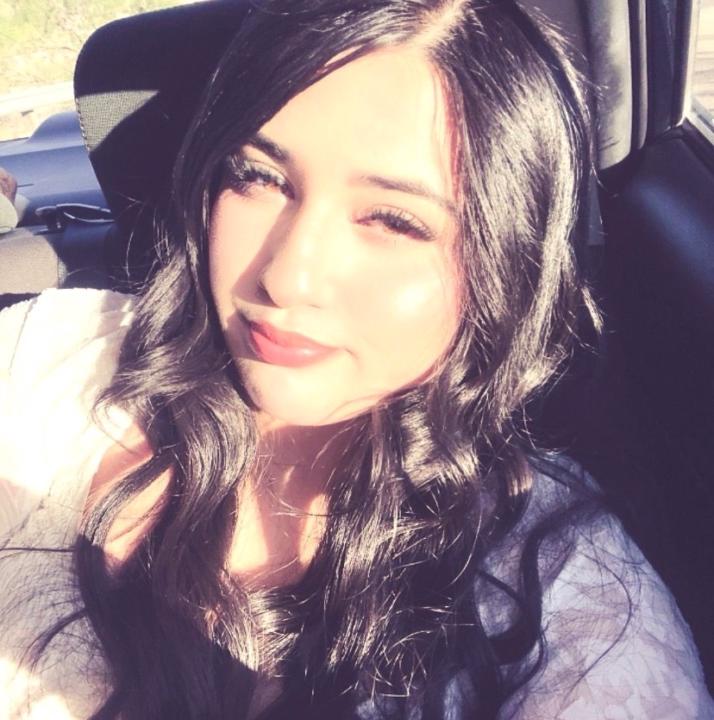 Mia Avila