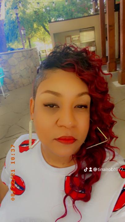 Tina Robinson Robinson