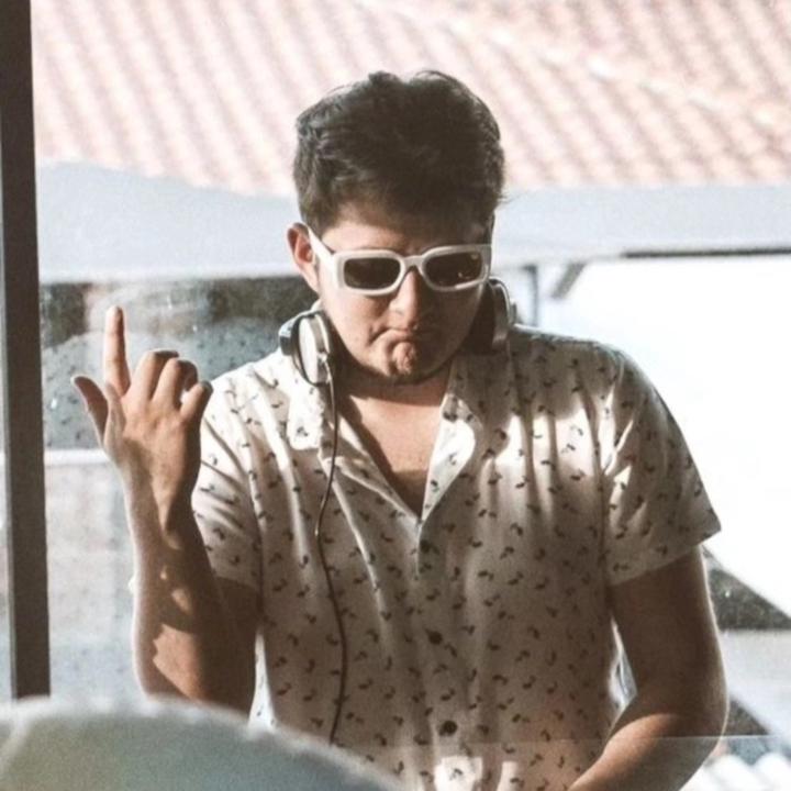 Alejandro Jhoel Viteri