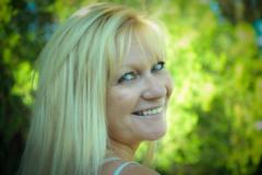Roweena Hurst