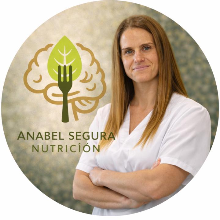 Anabel Segura vico