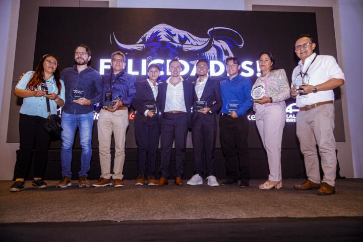 LOS MAYORES RENDIMIENTOS DE ESTE 2025 EN LA BOLSA DE VALORES 🇺🇸🚀