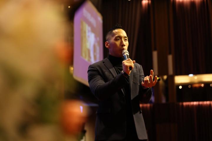 Huang Chien wei