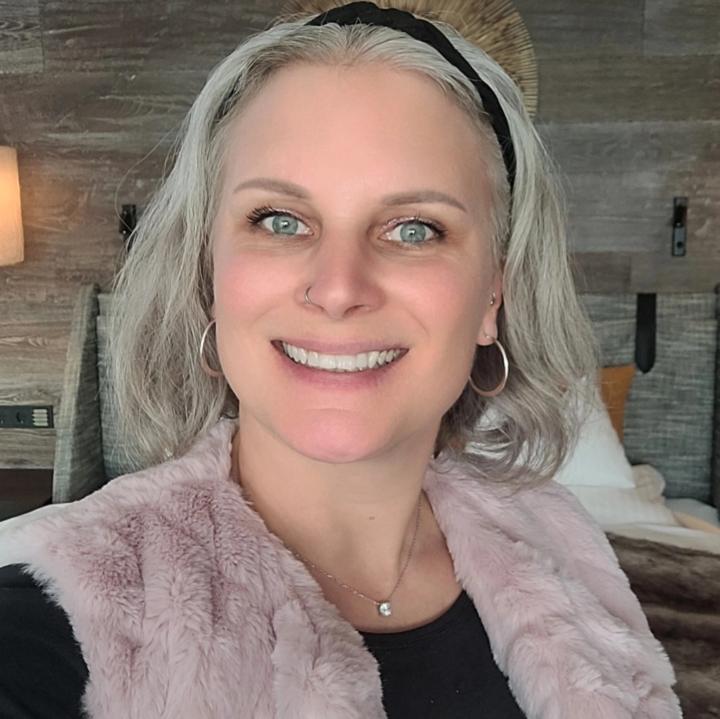 Heidi Jung