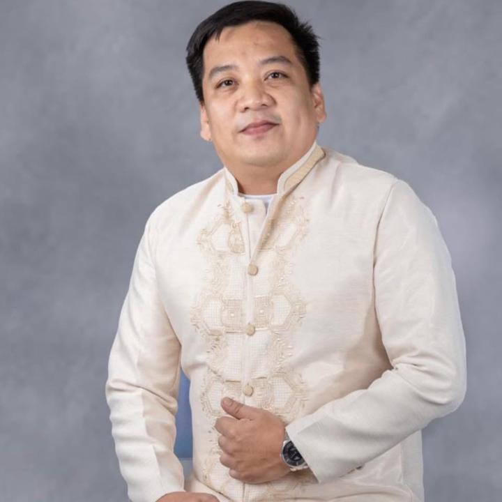 Louie Racosas
