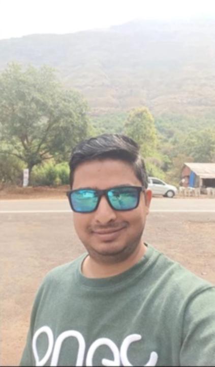 Sam Joshi