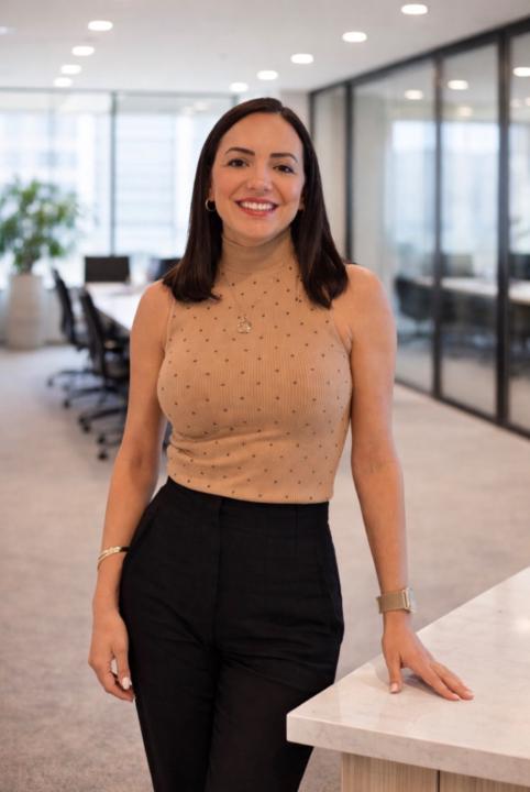 Maria Gabriela Becerra Davila