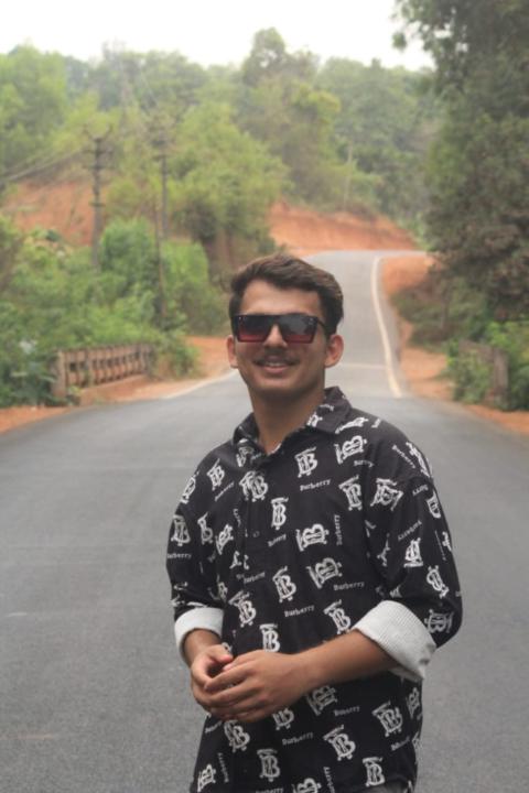 Maneesh V