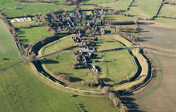 🌎✨Live call from Avebury in a few hours! ✨🌎