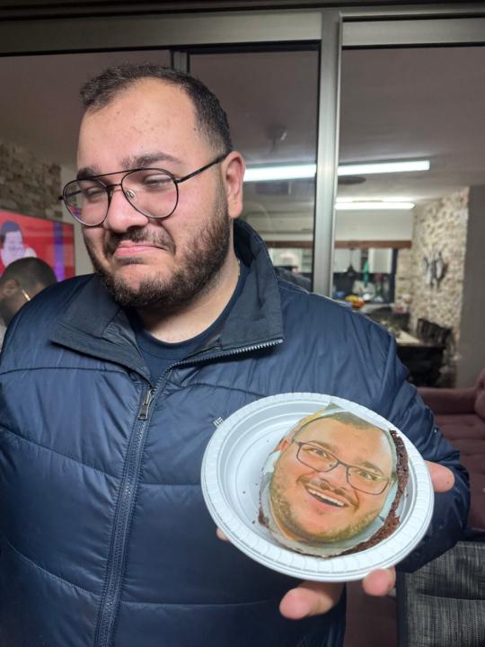Avi Zavaro