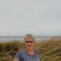 Narelle Rowe