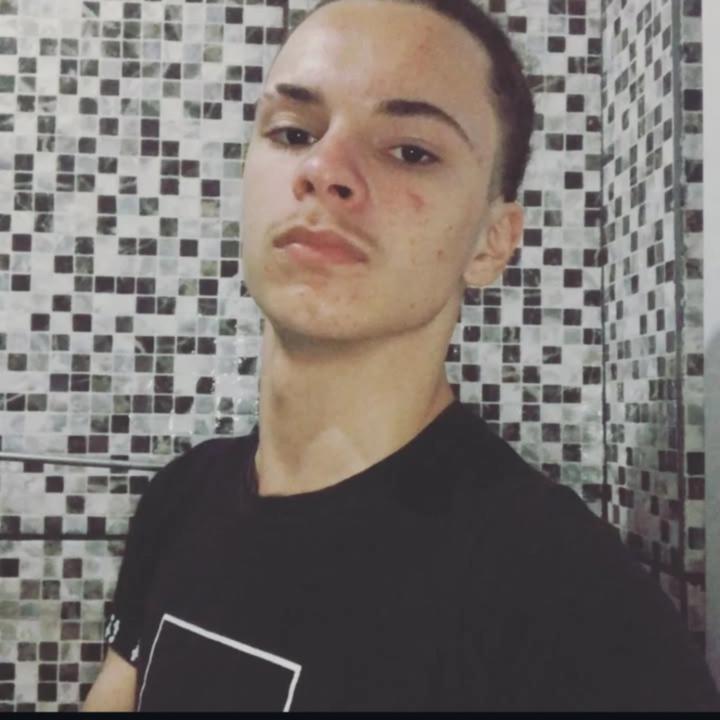 Carlos Davi Garcia