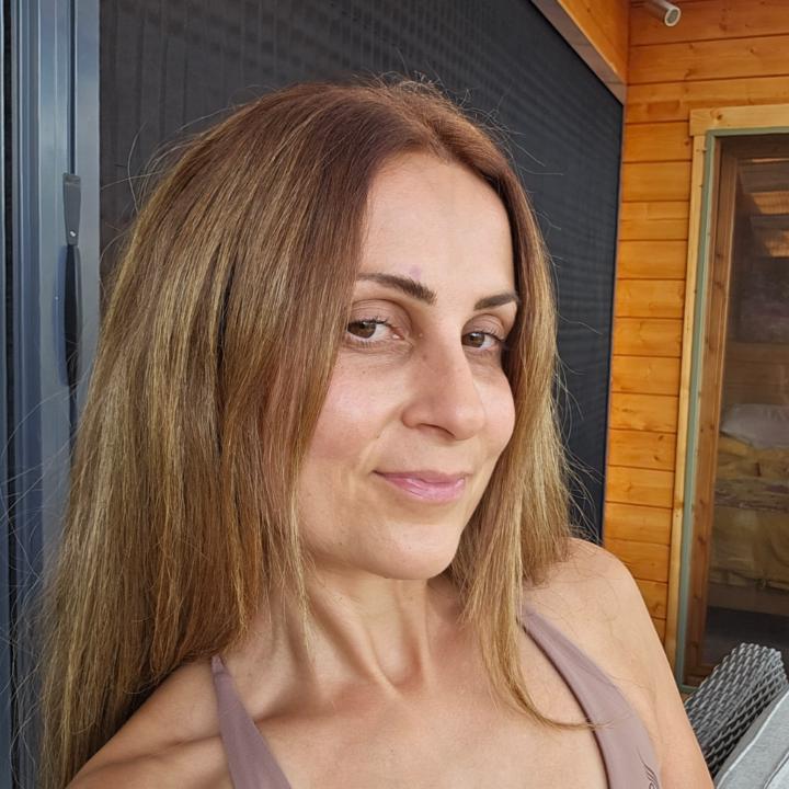 Nini Jayilian