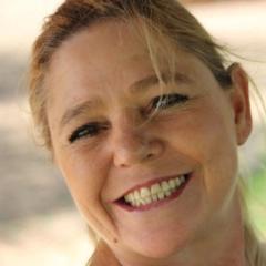 Chrissie Oosthuizen