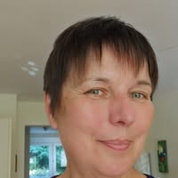 Ursula Scholz