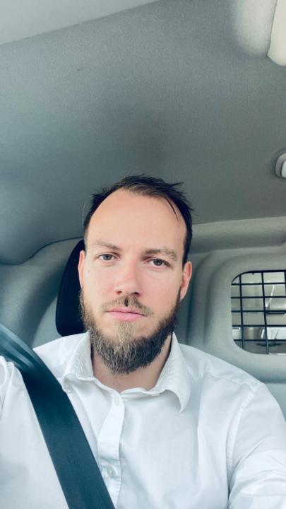 Thom Chris