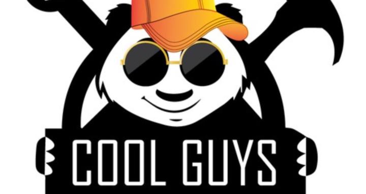 Cool guy teaching hot moms