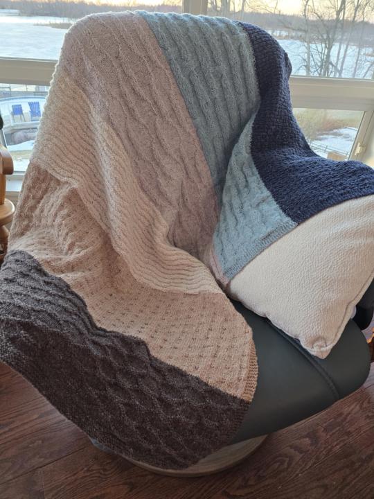 Stormy Beach Blanket Kit & Pattern