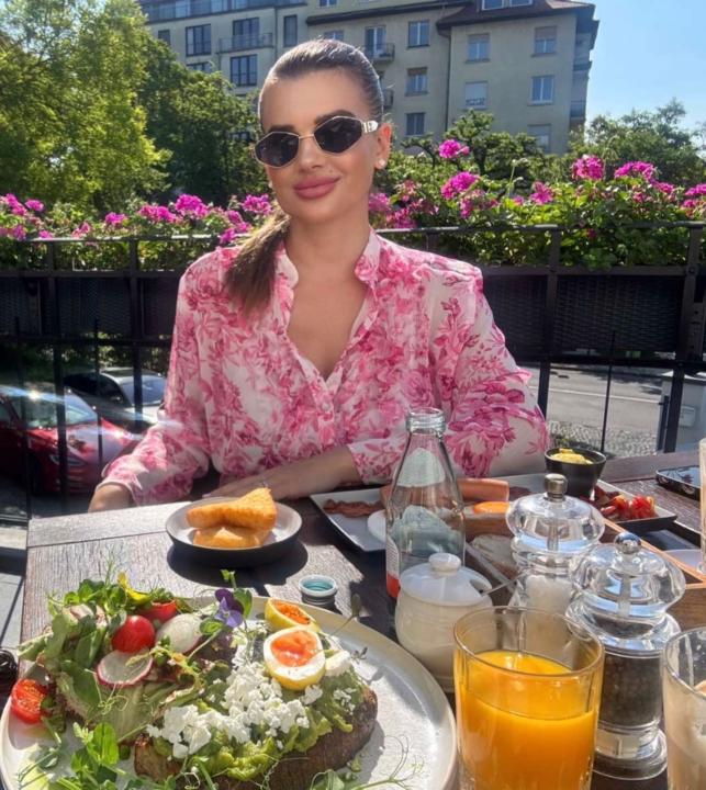 Szilvia Szarvas
