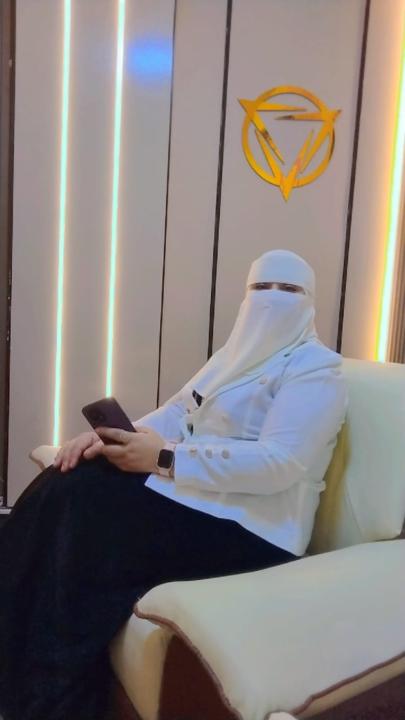 Eman Abo Elez. Aliambiraturih