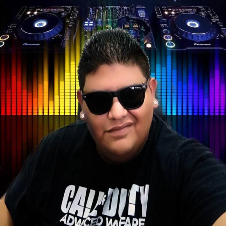 Johnny Contrerss