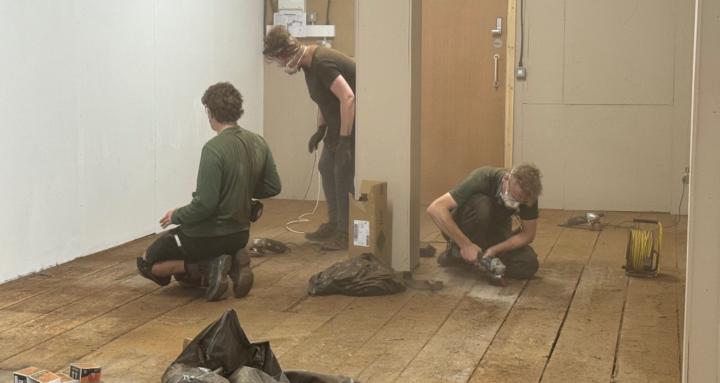 The Space Holders Circle 🌀