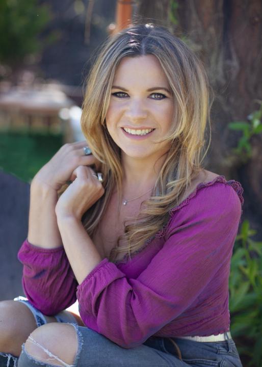 Sarah Renee