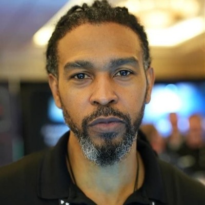 Julian Lee