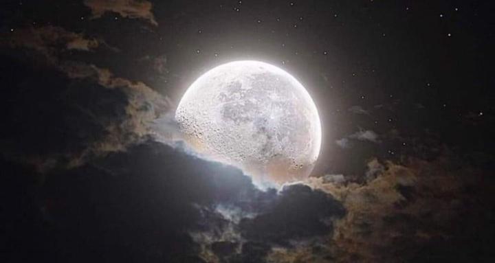 MOONVALLEY